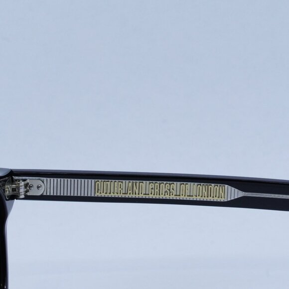 🕶️ New Cutler and Gross CG1338S 001 Sunglasses - Black Frame, Grey Lenses - Picture 7 of 9